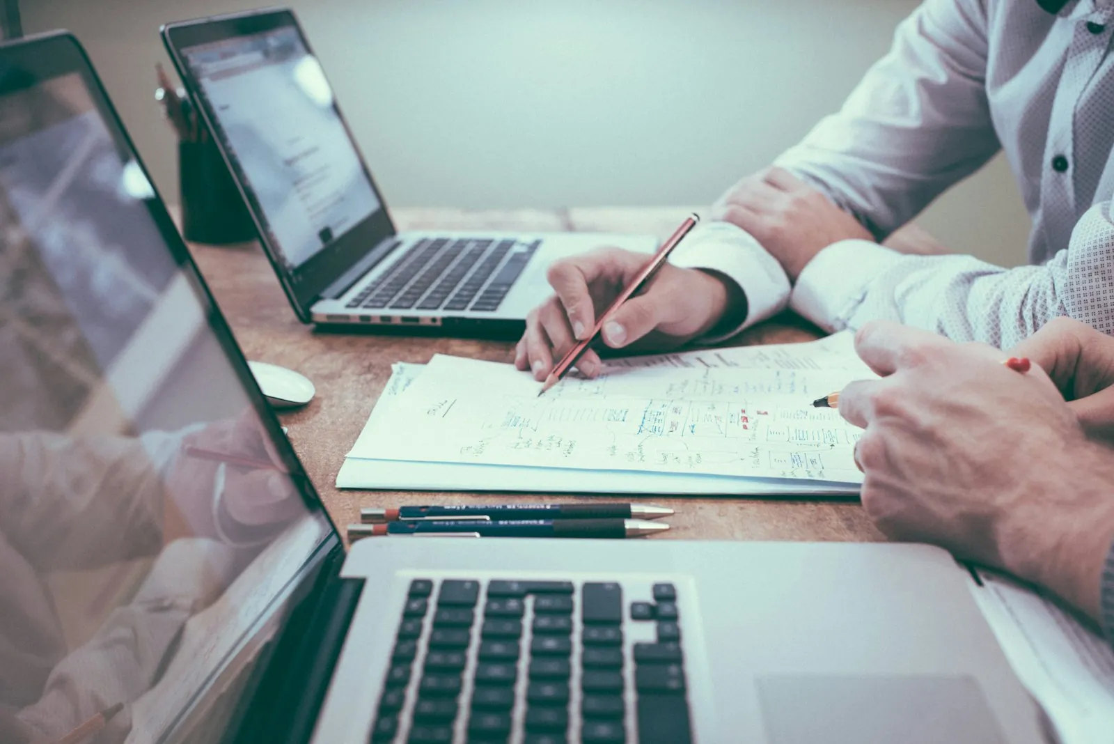 Chi phí triển khai ERP tại Việt Nam gồm những khoản nào? 7 khoản chính, cách dự trù và tối ưu
